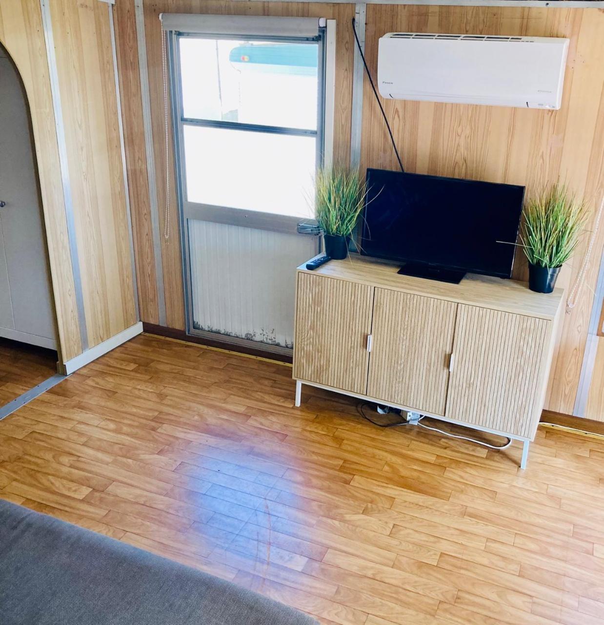 רייא Mornington Peninsula Retro Caravans חדר תמונה