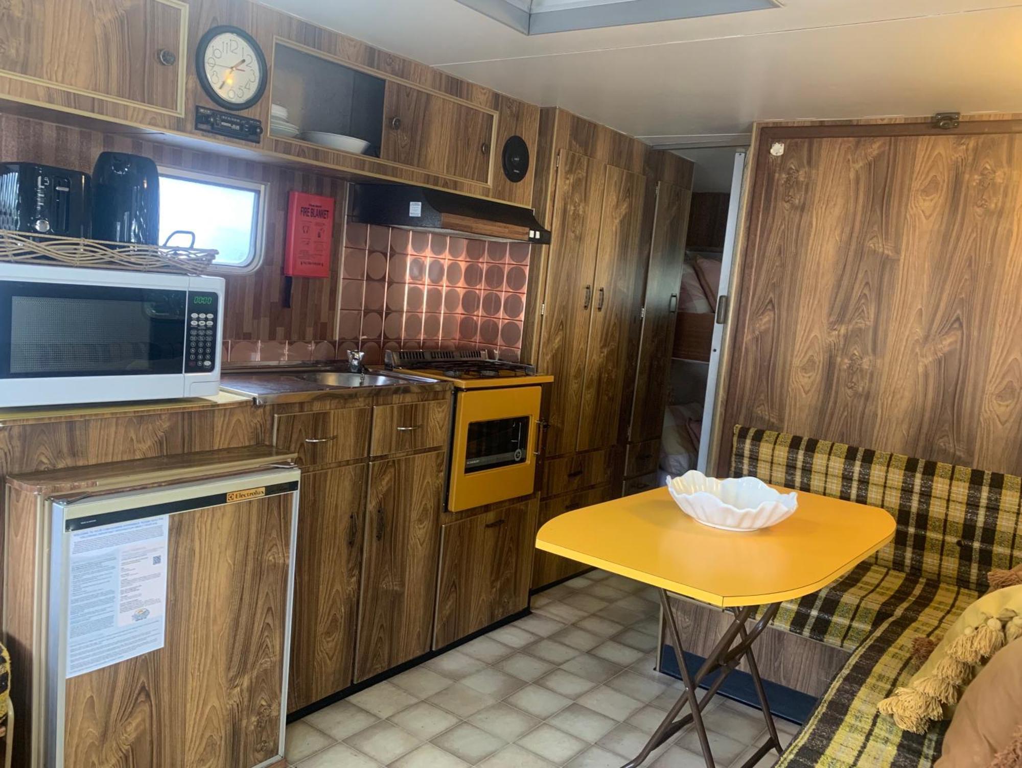 רייא Mornington Peninsula Retro Caravans חדר תמונה